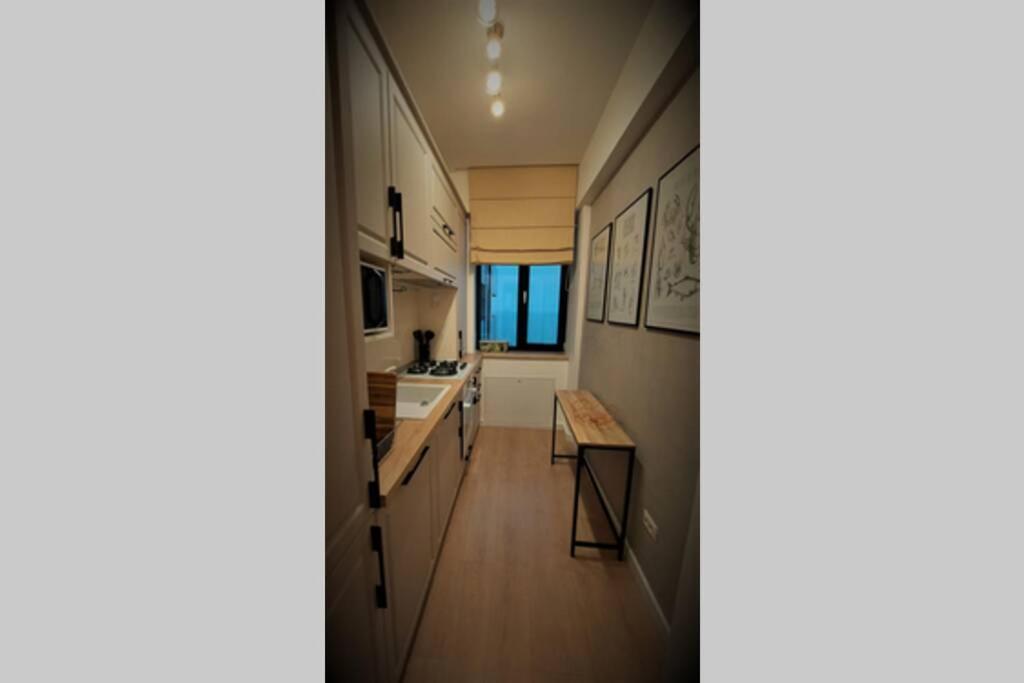 コンスタンツァPrime Location, Sea View Flat Near The Beachアパートメント エクステリア 写真