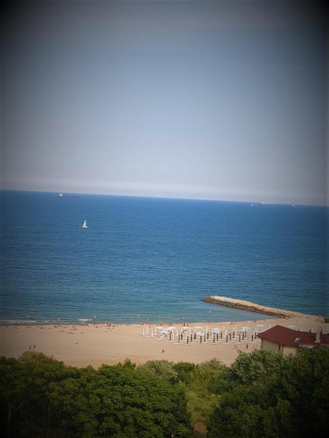 コンスタンツァPrime Location, Sea View Flat Near The Beachアパートメント エクステリア 写真